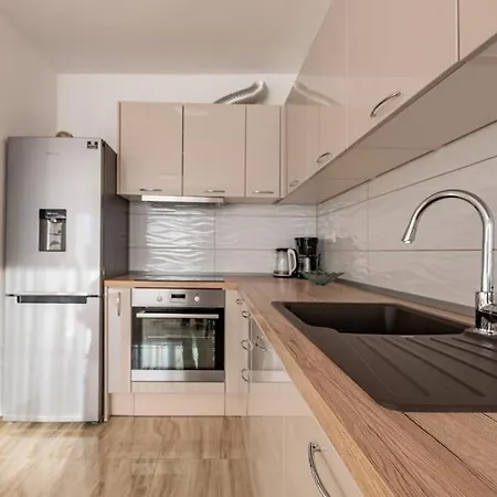 Apartman Horizon ,zadar Centar - By Ta Leut Agency Zadar