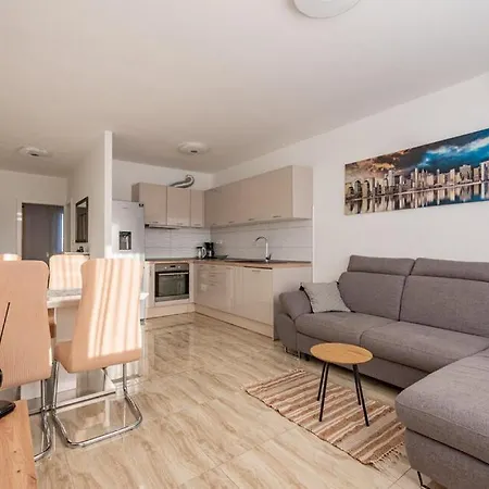 Apartment Horizon ,zadar Centar - By Ta Leut Agency *